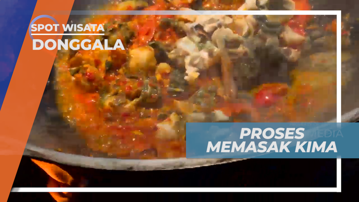 Melihat Langsung Proses Memasak Kuliner Berbahan Kerang Kima Khas Donggala
