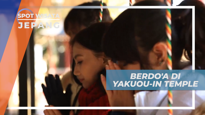 Berdoa di Yakuou-In Temple, Sebelum Melanjutkan Perjalanan ke Puncak Gunung Takao, Jepang