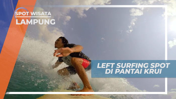 Taklukkan Gelombang Ombak Pantai Krui yang Menantang, Lampung