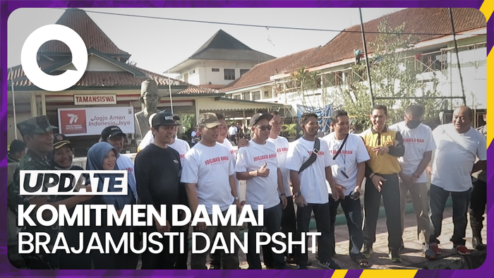 PSHT dan Brajamusti Kerja Bakti Bersihkan Museum Tamansiswa
