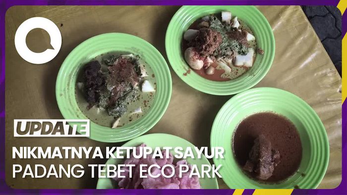 Ketupat Sayur Padang di Tebet Eco Park yang Jadi Menu Sarapan Favorit