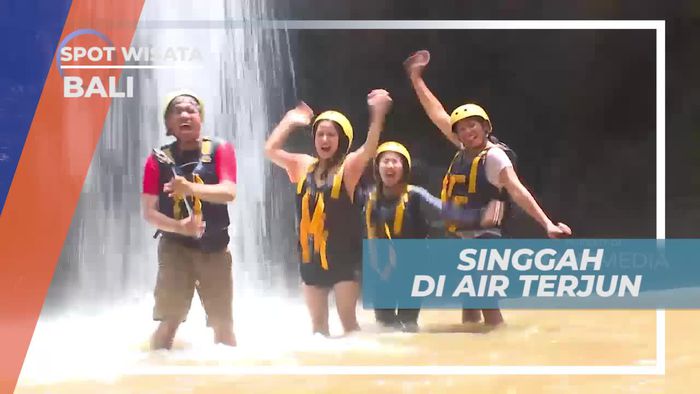 Menikmati Suasana Asri Air Terjun di Ubud Bali