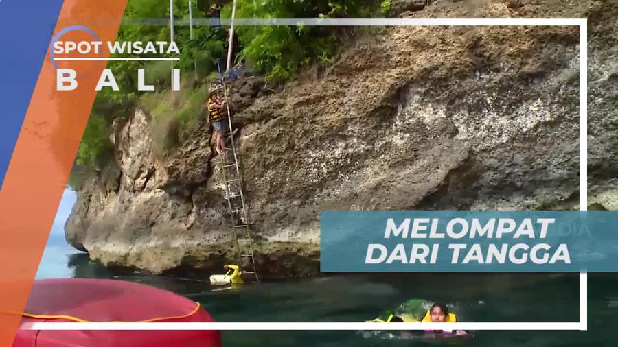 Merasakan Sensasi Melompat di Jumping Cliff Nusa Penida Bali