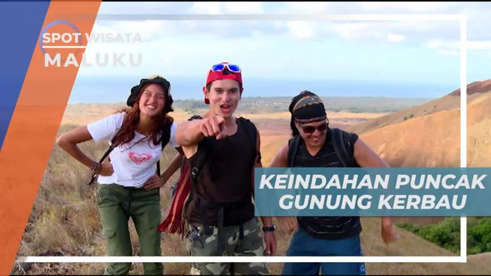 Menikmati Panorama Kota dan Laut Dari Puncak Gunung Kerbau Maluku