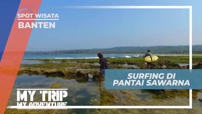 Mencoba Menaklukkan Ombak Pantai Sawarna Dengan Surfing, Banten