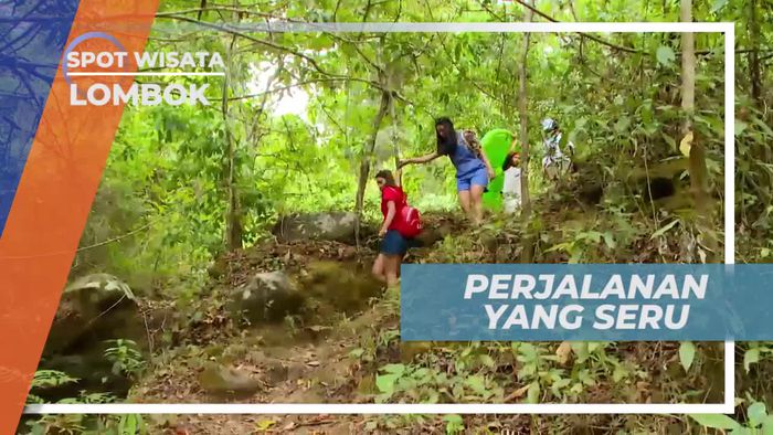 Melewati Jalan Setapak Menuju Air Terjun Mangku Sakti Lombok
