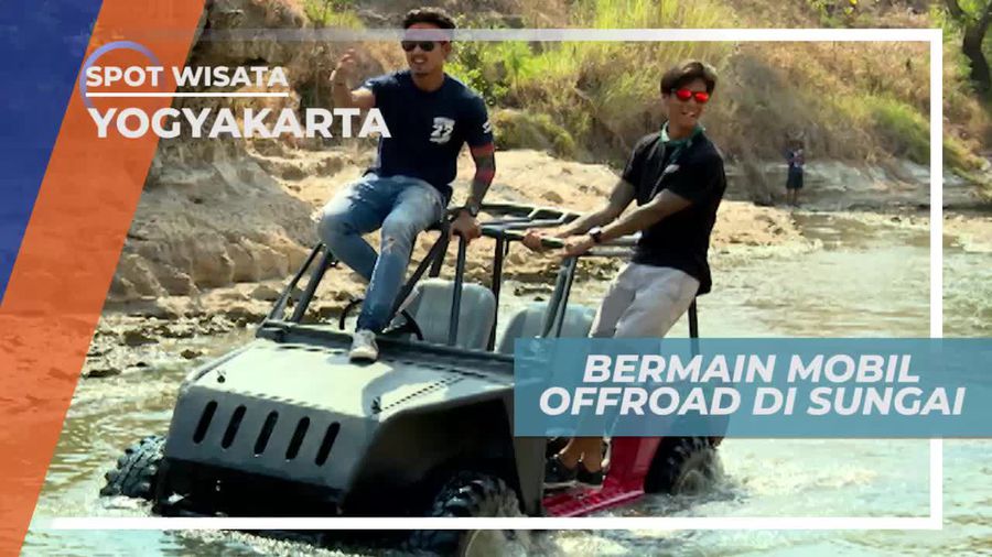 Mencoba Menaklukkan Lintasan Sungai Dengan Mobil Offroad, Yogyakarta