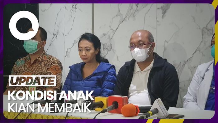 Perjuangan Asri Welas untuk Kesembuhan Sang Anak