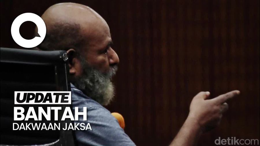 Sambil Tunjuk Jaksa, Lukas Enembe: Tidak Benar yang Disampaikan!