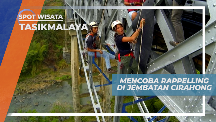 Uji Nyali Mencoba Sensasi Rappelling di Jembatan Cirahong, Tasikmalaya