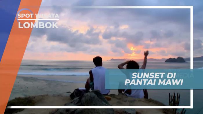Menikmati Panorama Sunset di Pantai Mawi Lombok