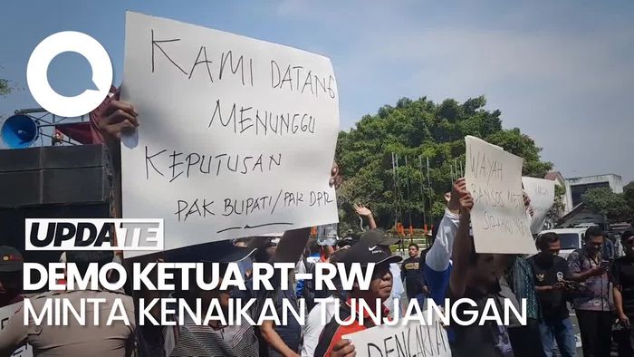Protes Cuma Dapat Rp 500 Ribu Per Tahun, Ketua RT-RW di Pati Demo