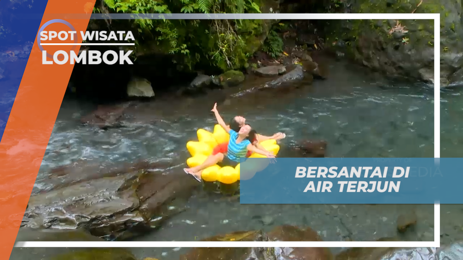 Santai Sejenak di Atas Floaties Menikmati Keindahan Air Terjun Tiu Kelep, Lombok