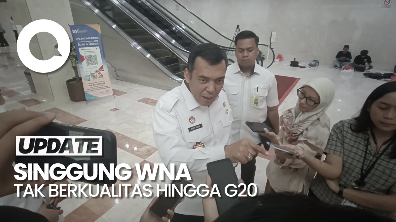 Jokowi-Dirjen Imigrasi Jawab Soal Bebas Visa 159 Negara Disetop