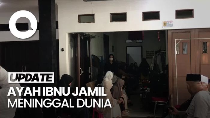 Suasana Rumah Duka Ayah Ibnu Jamil
