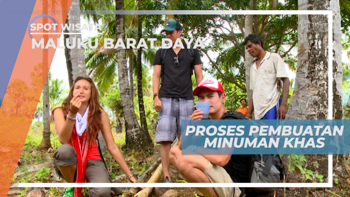 Melihat Dari Dekat Proses Pembuatan Minuman Tradisional Khas Pulau Leti, Maluku