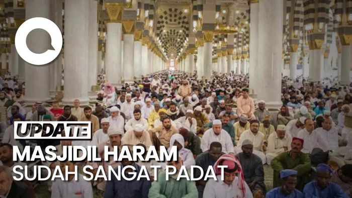  Suasana Jelang Jumatan Terakhir Sebelum Wukuf di Arafah