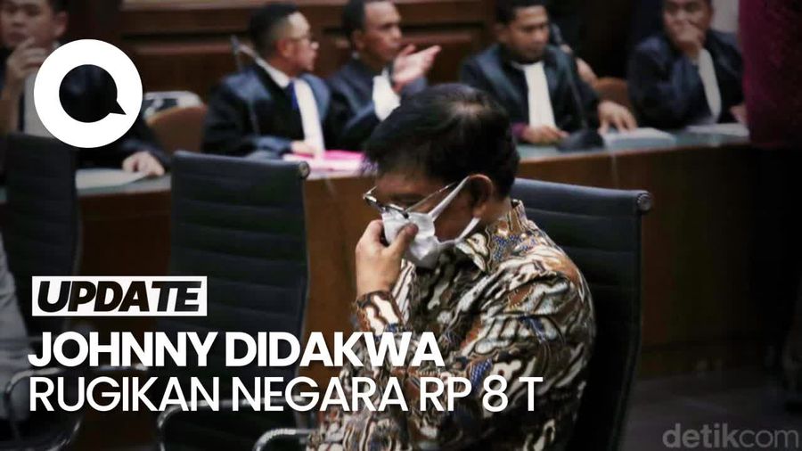 Aksi Johnny Plate Terima Uang Haram Dibungkus Kardus Terkuak di Dakwaan