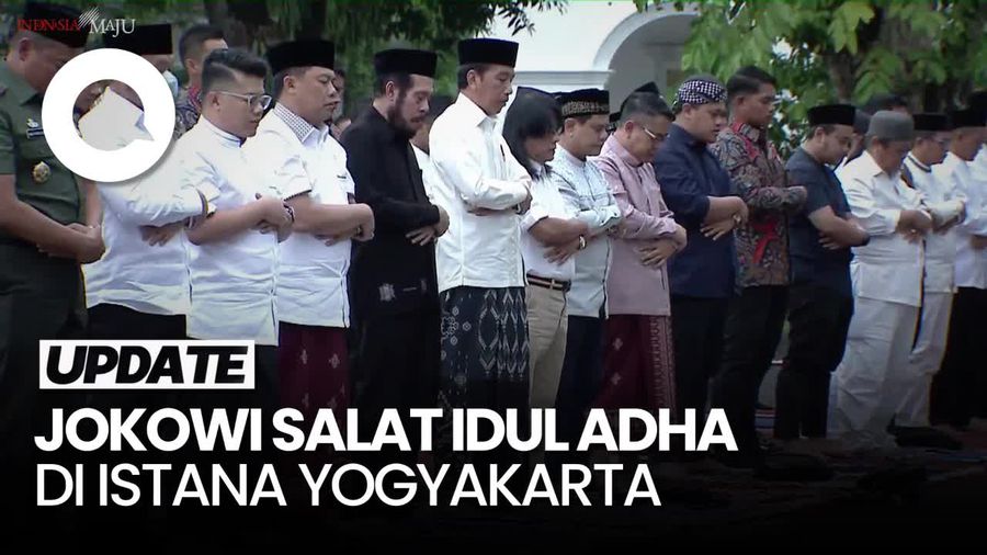 Momen Jokowi Salat Idul Adha di Istana Yogyakarta Bersama Warga