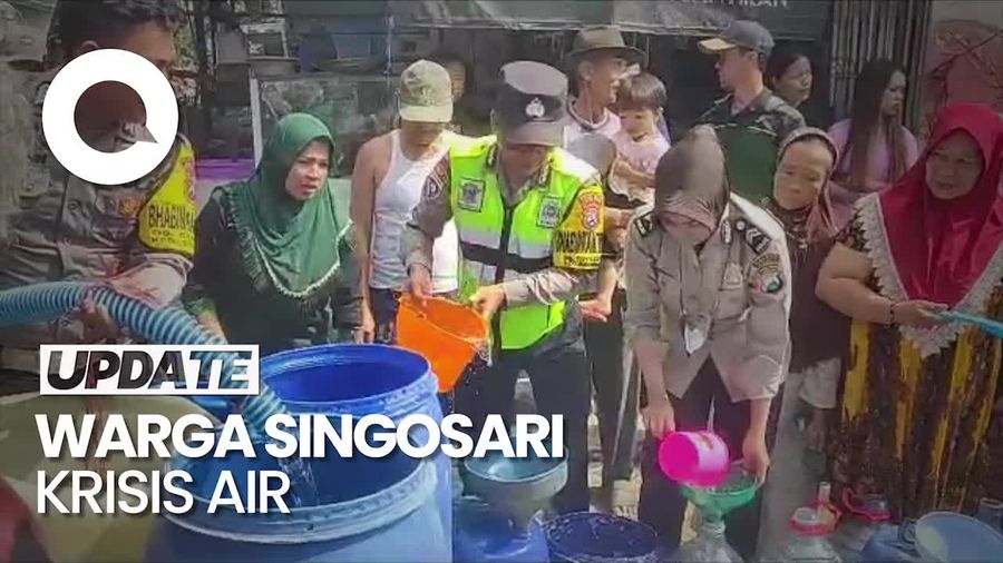 10 Hari Krisis Air, Ratusan Warga Singosari Malang Antre Air Bersih