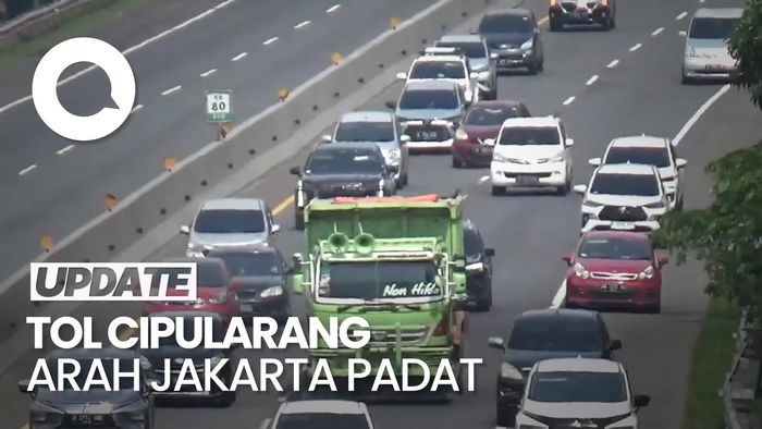 Tol Cipularang Padat, Ratusan Ribu Kendaraan Masuk Jabodetabek