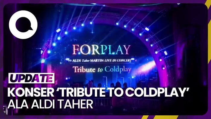 Karangan Bunga Kocak dan Nyeleneh di Konser FORPLAY Aldi Taher