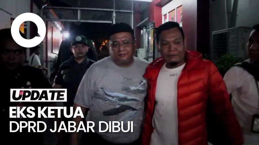 Momen Eks Ketua DPRD Jabar Dieksekusi ke Lapas Banceuy