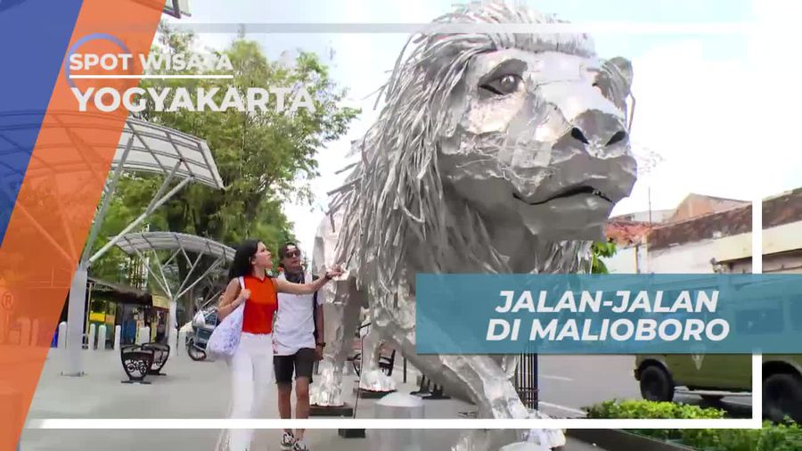 Berjalan Menyusuri Kawasan Malioboro Yogyakarta