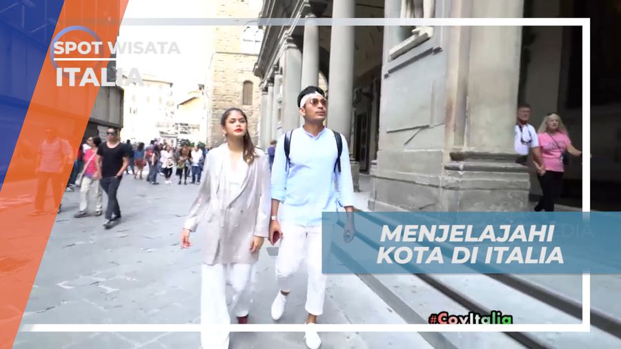Cekrak-cekrek Berpose Seru Bersama Patung Hidup di Museum Florence, Italia