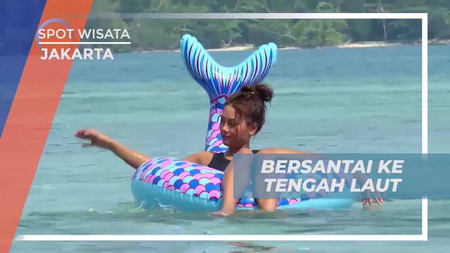 Bersantai Dengan Floaties Menikmati Panorama Laut Pulau Macan Kepulauan Seribu