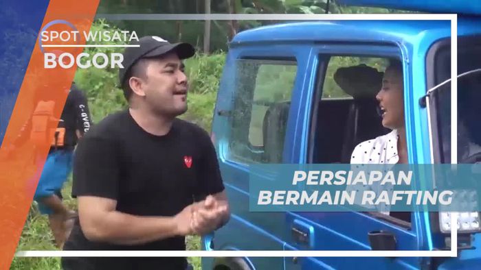 Persiapan Bermain Rafting di Cianten River Village Bogor