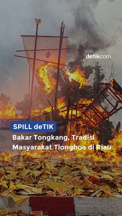 Bakar Tongkang! Tradisi Masyarakat Tionghoa di Riau