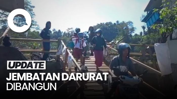 Akses Jalan Putus, Warga Buat Jembatan Alternatif Klungkung-Karangasem