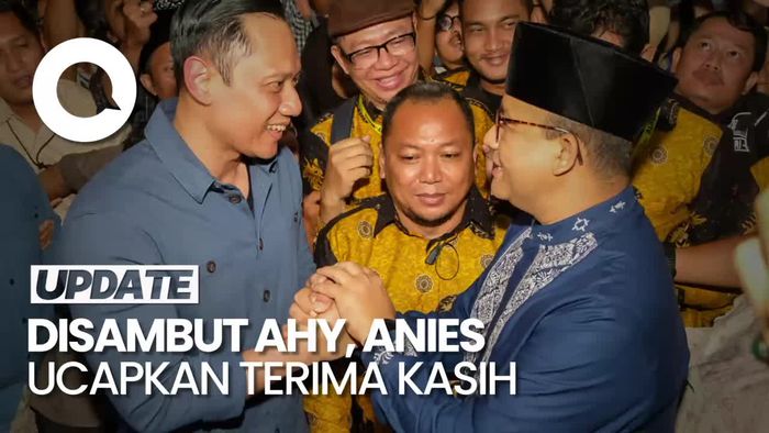 Terima Kasih dari Anies untuk AHY yang Menyambutnya Pulang Haji