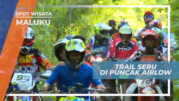 Naik Motor Trail Menuju Puncak Airlow Maluku