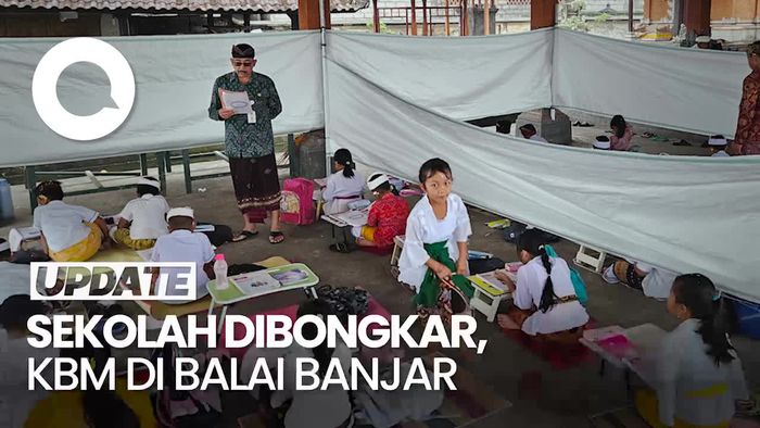 Sekolah Dibongkar, Siswa SDN Manduang Bali Belajar di Balai Banjar