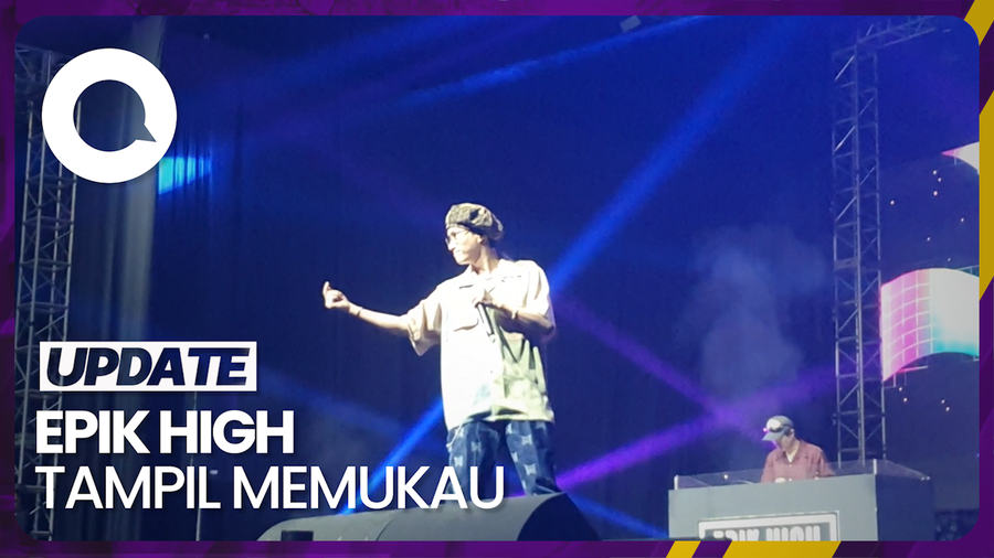 Momen Epik High Lempar Kaos ke Fans di CXO Media Live on Stage