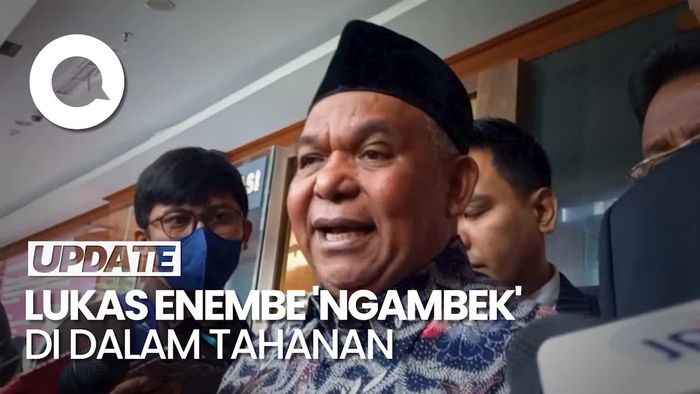 Pengacara Ungkap Lukas Enembe Sempat Ngambek Ogah Dibawa ke RSPAD
