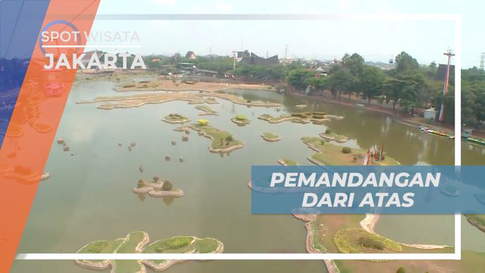 Menikmati Indahnya Pemandangan Taman Mini dari Kereta Gantung, Jakarta