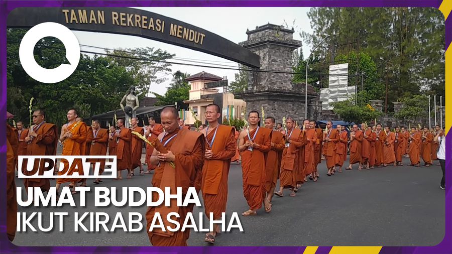Ribuan Umat Buddha Ikuti Arak-arakan Prosesi Asalha Maha Puja