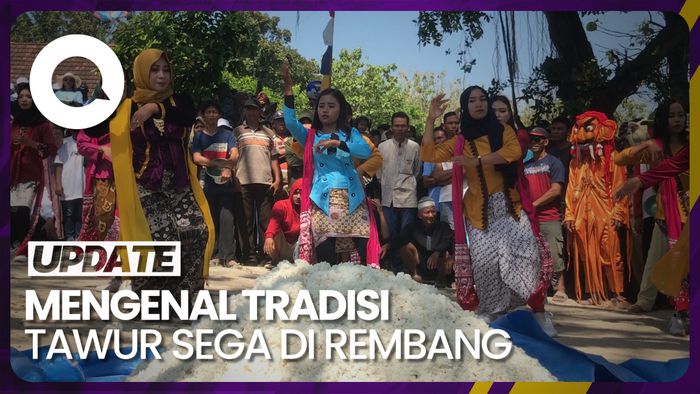 Uniknya Tawur Sega, Tradisi Perang Nasi untuk Tolak Bala di Pelemsari Rembang