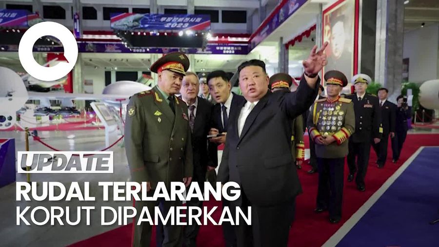 Gaya Kim Jong Un Pamer Rudal Terlarang ke Menhan Rusia