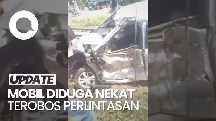 Kereta Hantam Mobil Angkut Siswa SMP di Lampung, 3 Orang Terluka