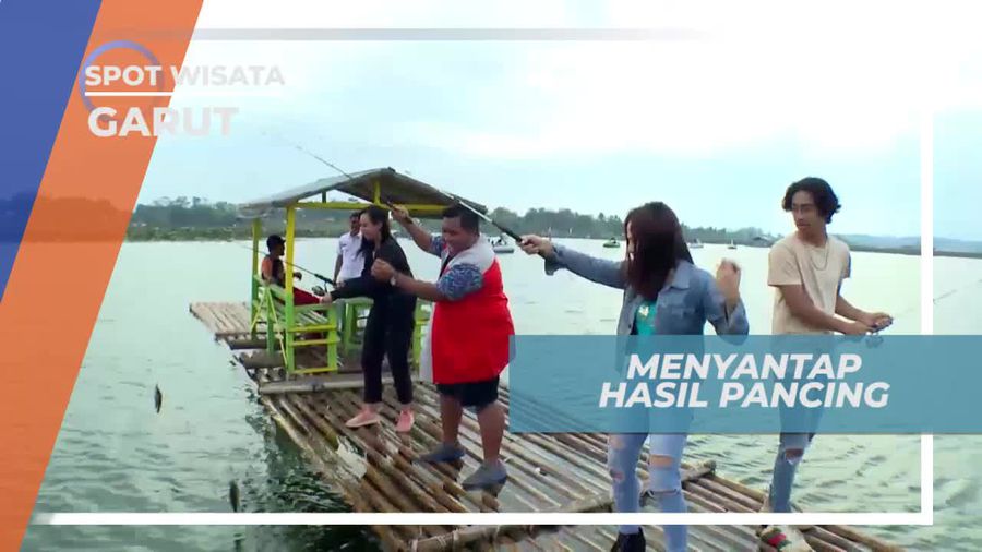 Menyantap Gurihnya Ikan Bakar Hasil Pancing di Garut