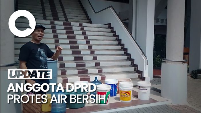 Protes soal Air, Anggota DPRD Kepri Numpang Mandi di Kantor BP Batam