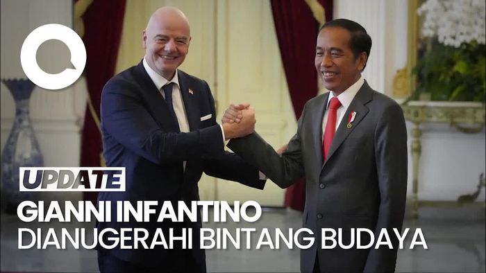 Jokowi Bakal Anugerahi Presiden FIFA Bintang Budaya