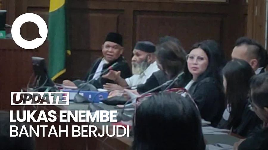Luapan Emosi Lukas Enembe Disebut Berjudi hingga Klaim Kerja Paling Jujur