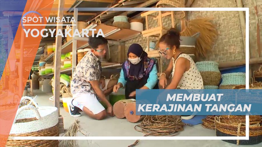 Serunya Mencoba Membuat Kerajian Tangan Berbahan Daun Pandan, Yogyakarta
