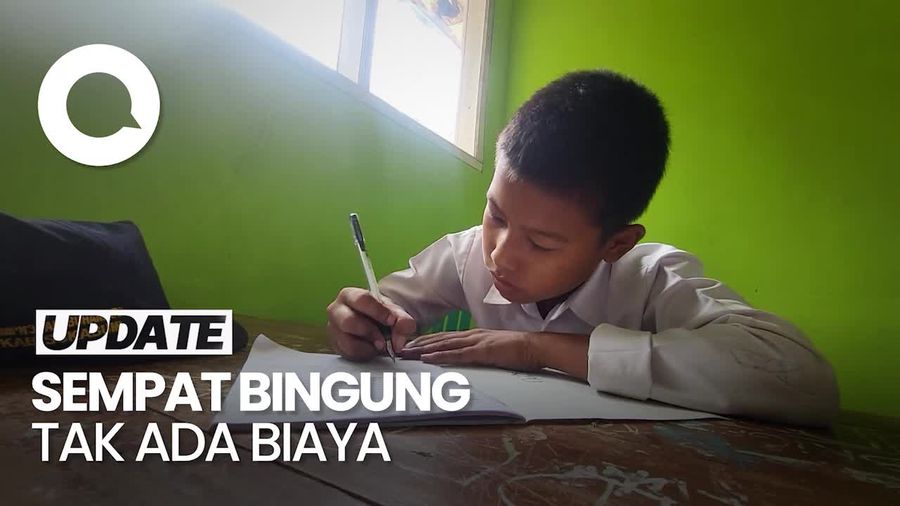 Semangat Doel Mengejar Pendidikan di Tengah Himpitan Biaya Berbuah Manis