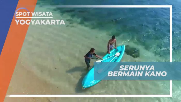 Mencoba Bermain Kano di Pantai, Yogyakarta
